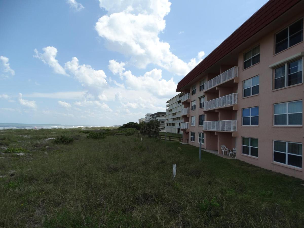 Spanish Main Unit 4- Direct Oceanfront Condo! ココアビーチ エクステリア 写真