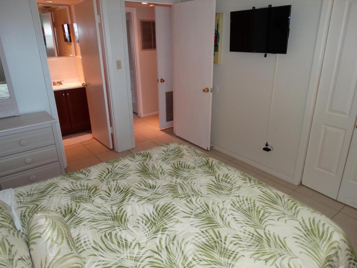 Spanish Main Unit 4- Direct Oceanfront Condo! ココアビーチ エクステリア 写真