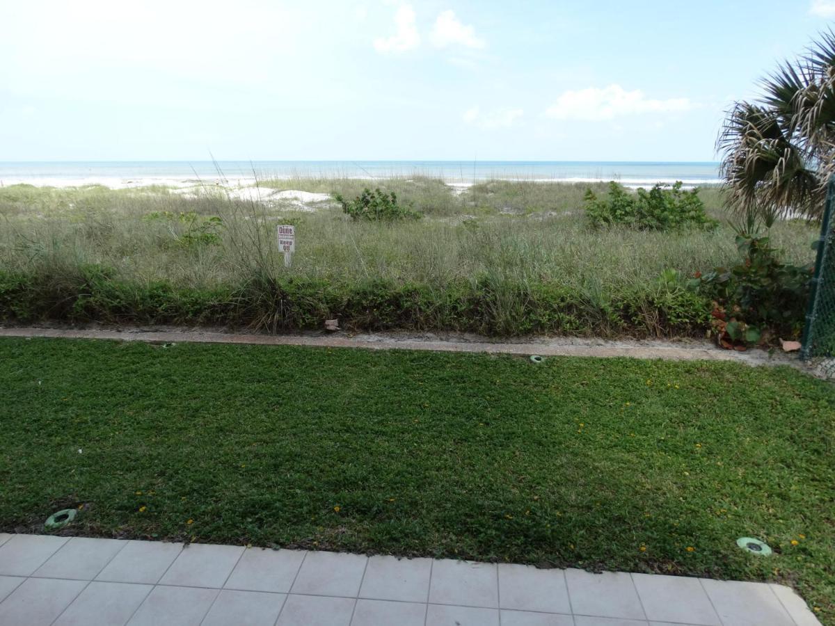 Spanish Main Unit 4- Direct Oceanfront Condo! ココアビーチ エクステリア 写真