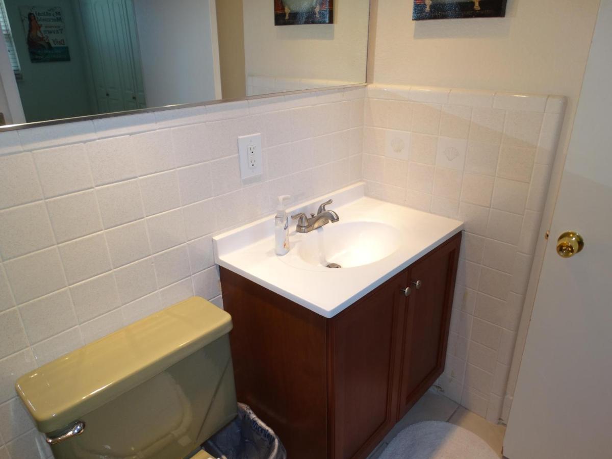 Spanish Main Unit 4- Direct Oceanfront Condo! ココアビーチ エクステリア 写真